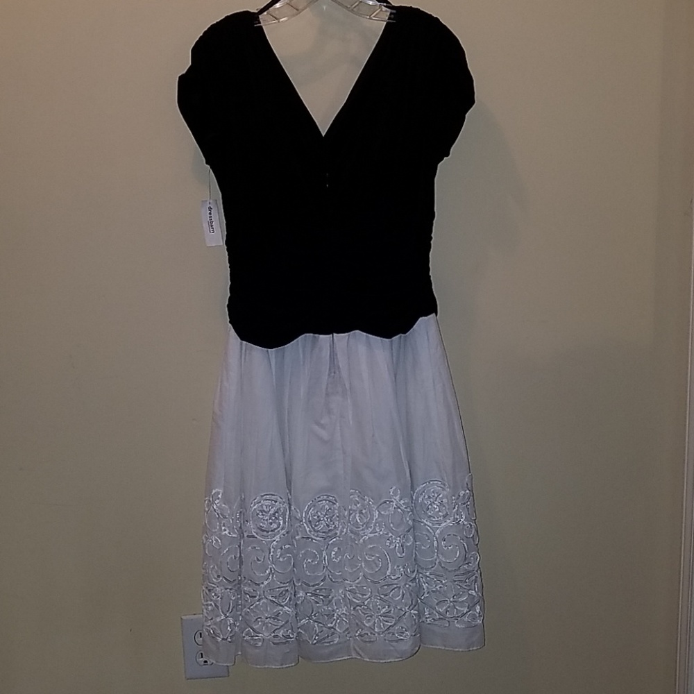 Dress Barn black and white dress. - Picture 2 of 8